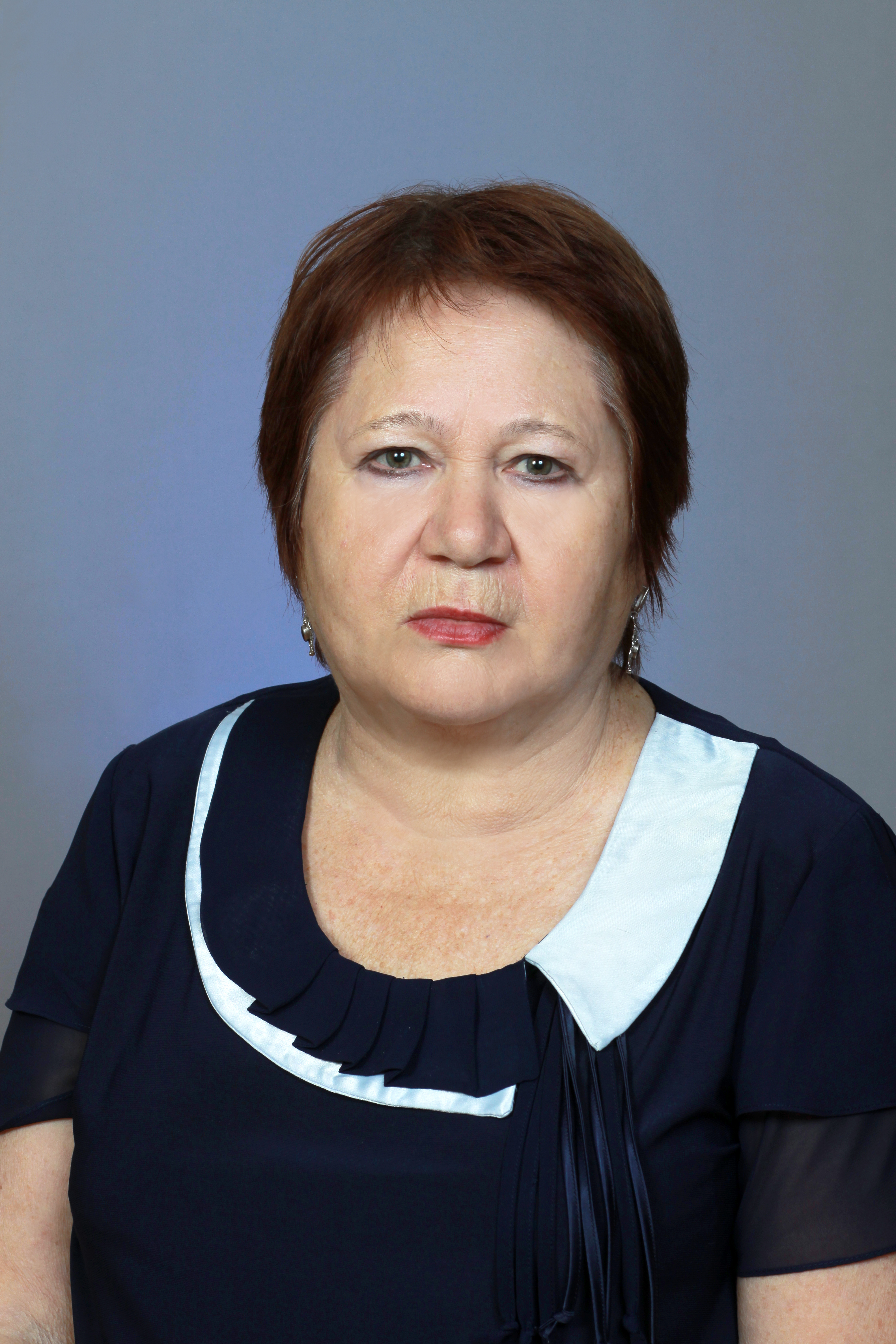 Лагутина Евгения Борисовна.